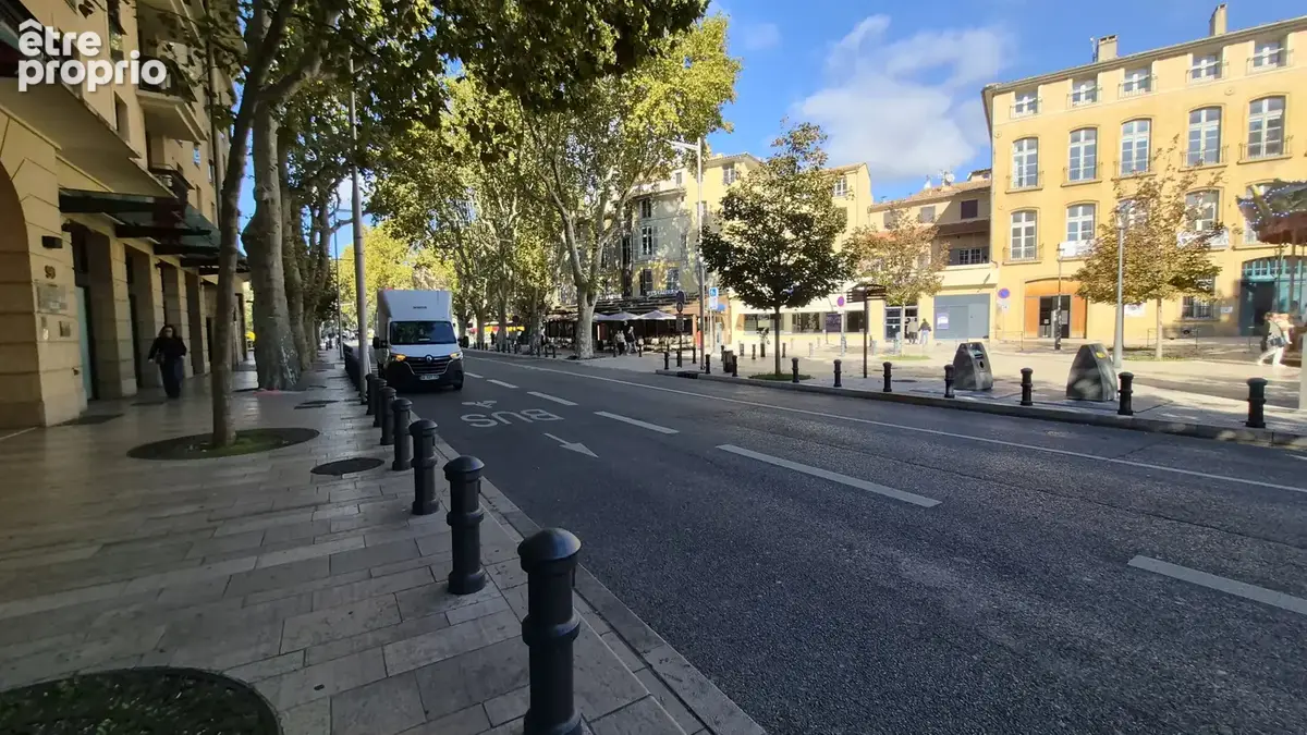 Garage 16m2 - rotonde - centre aix en provence - photo 2