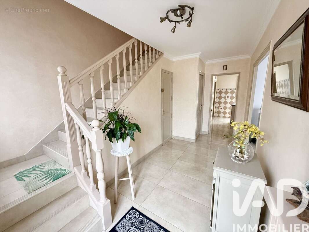 Photo 2 - Maison à VILLEPARISIS