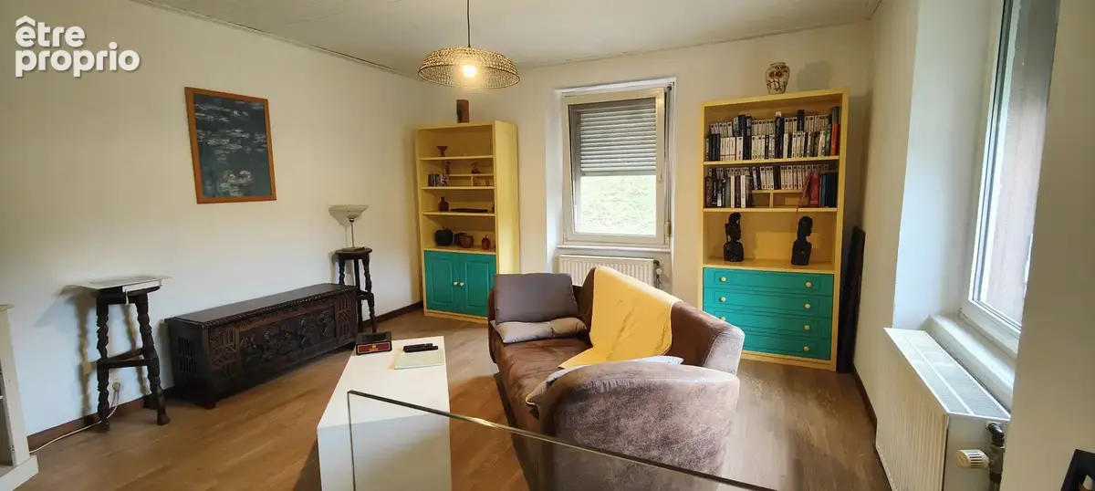 A La Claquette, appartement F2 en duplex, 68.40 m2, jardin privatif de 98 m2, deux grandes caves. - photo 7