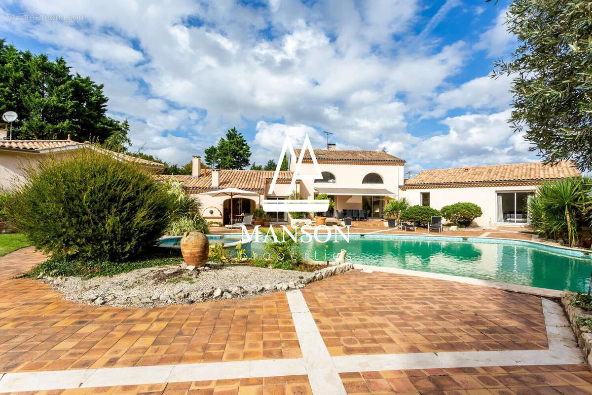 Maison à PESSAC