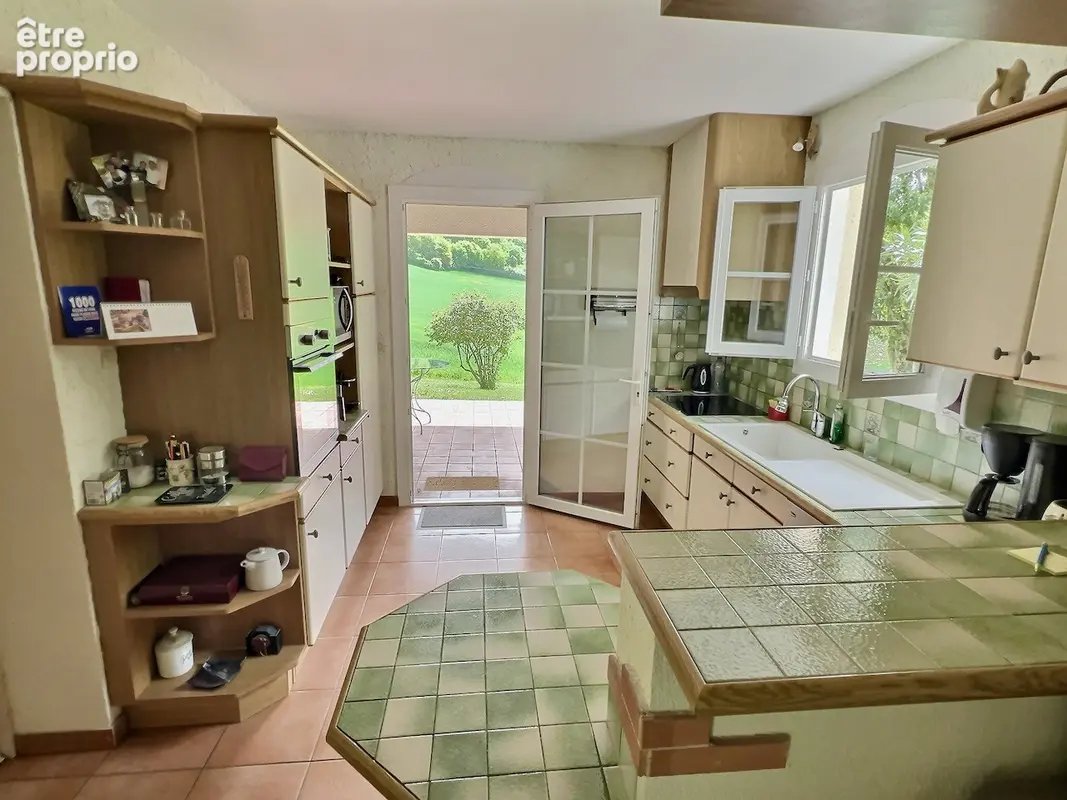 Maison provençale 121 m² avec vue exceptionnelle, secteur PUJOLS (47) Située dans un environnement campagne privilégié sur le se - photo 5