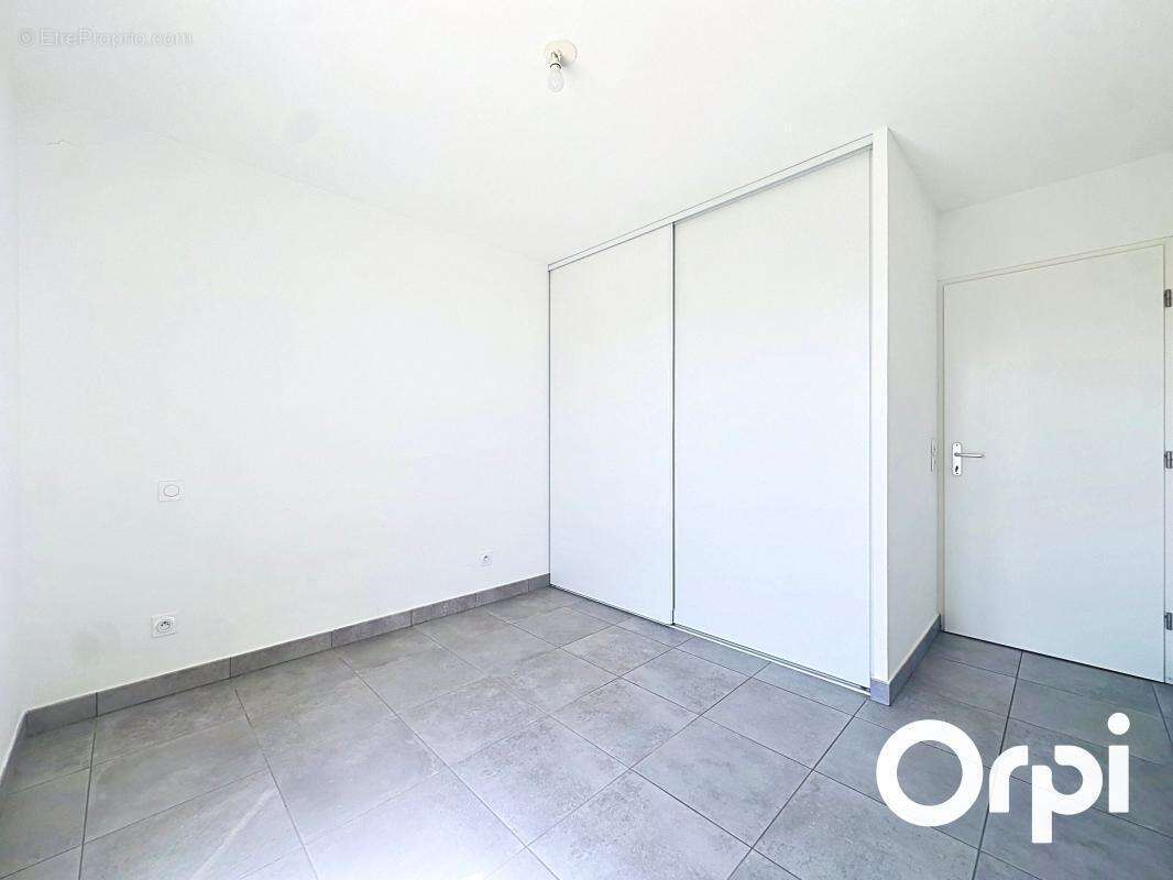 Appartement à GATTIERES
