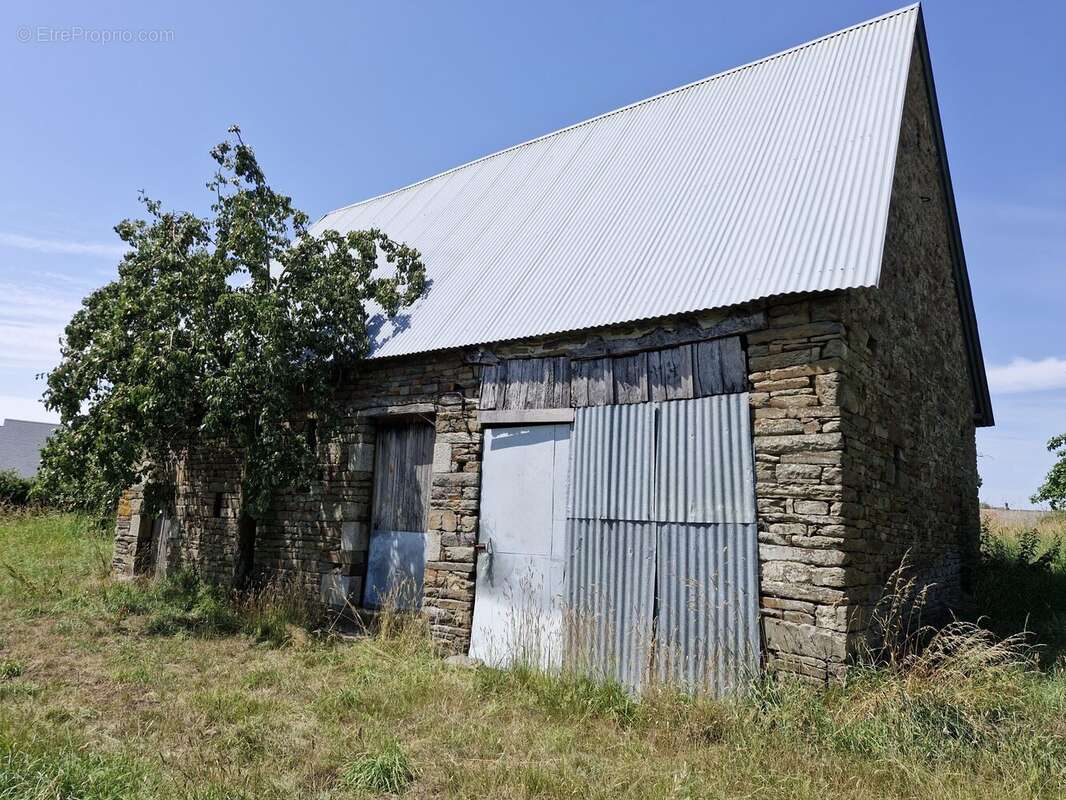 Maison à LE BENY-BOCAGE
