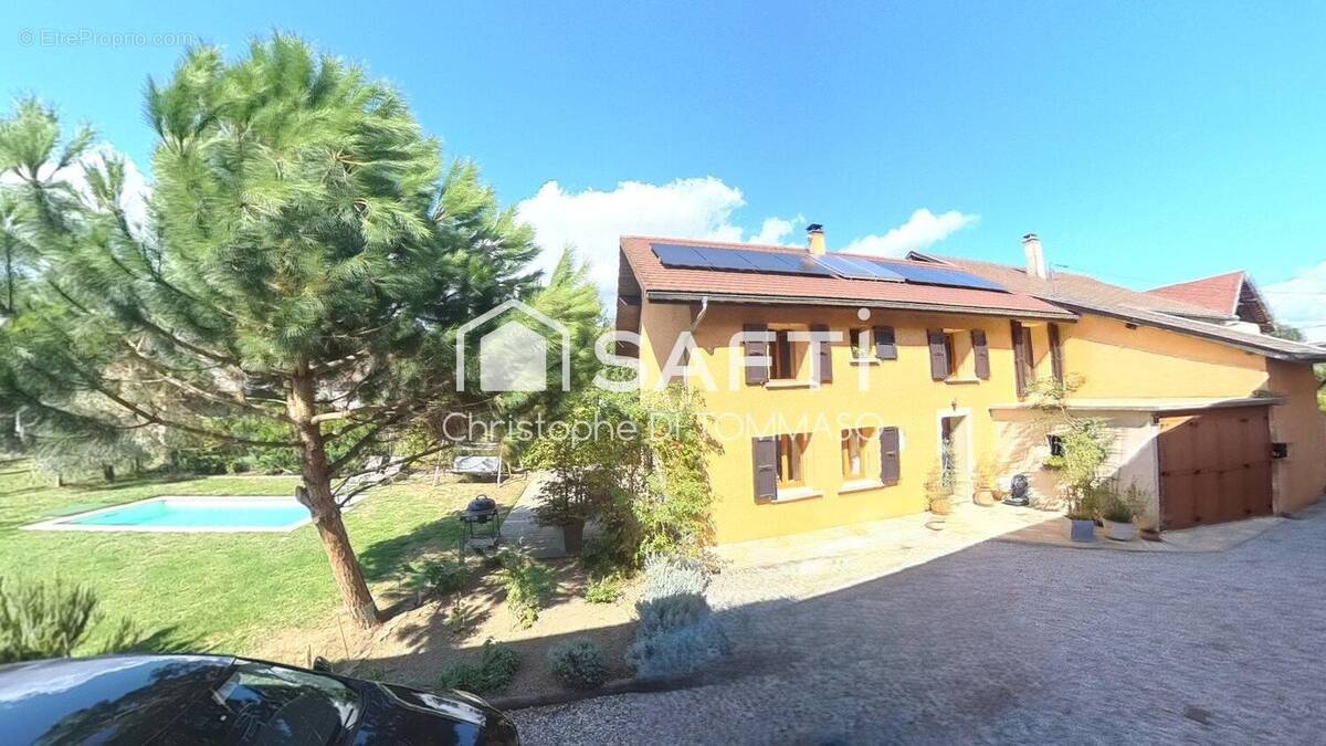 Photo 1 - Maison à LA FRETTE