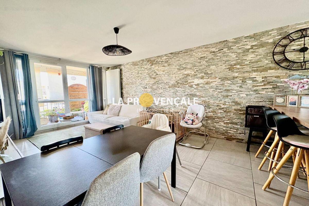 Appartement à GARDANNE
