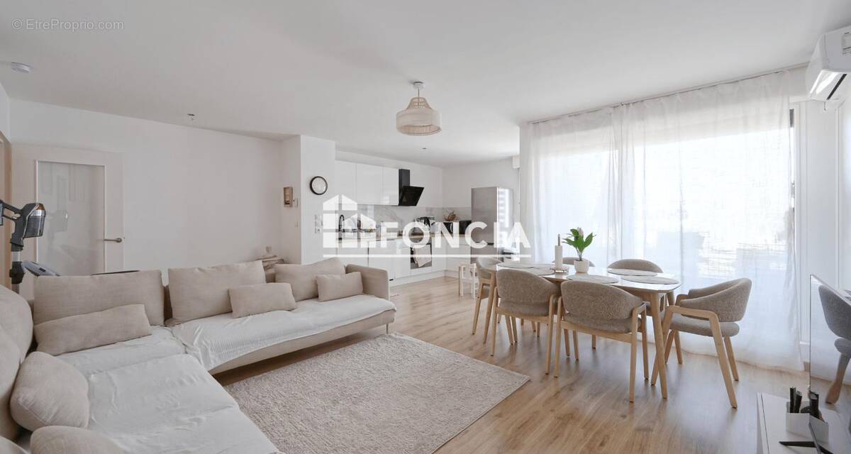 Appartement à SAINT-PRIEST