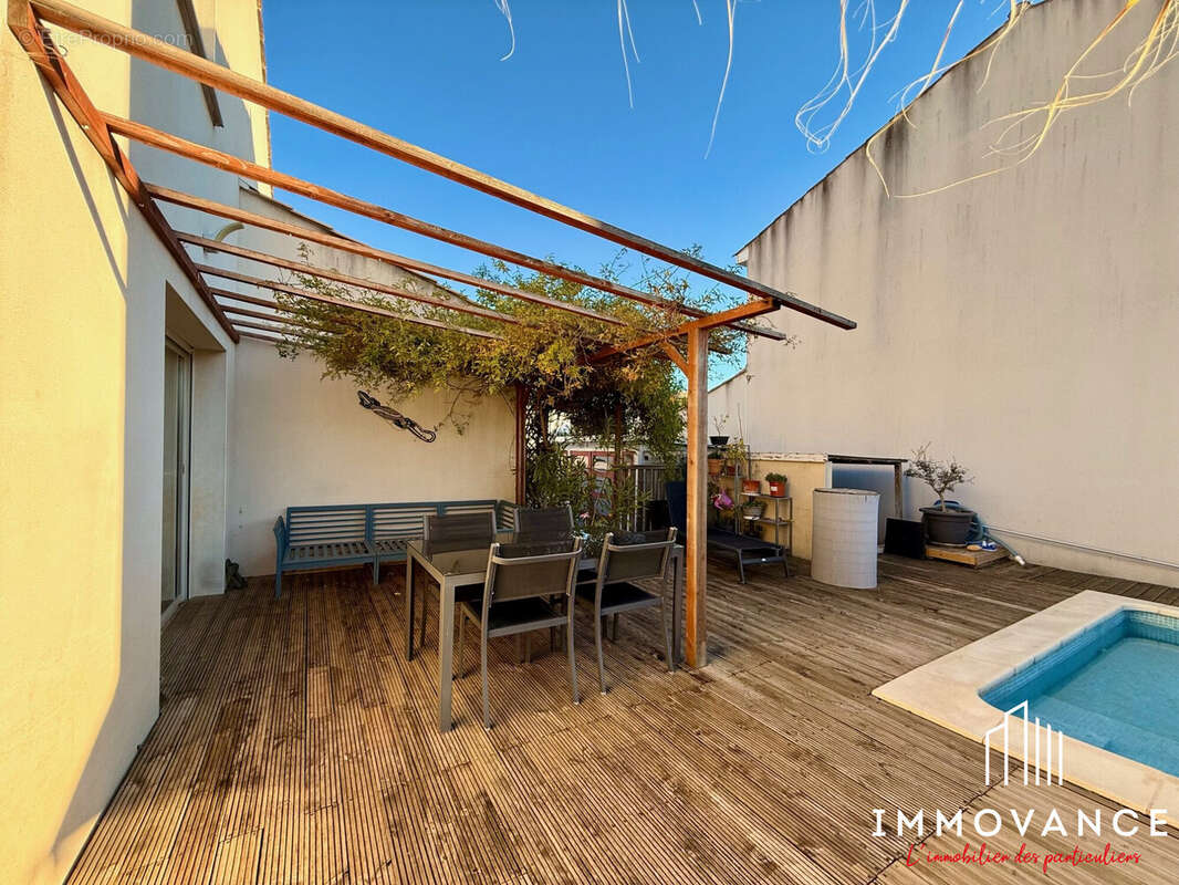 Maison à SAINT-AUNES