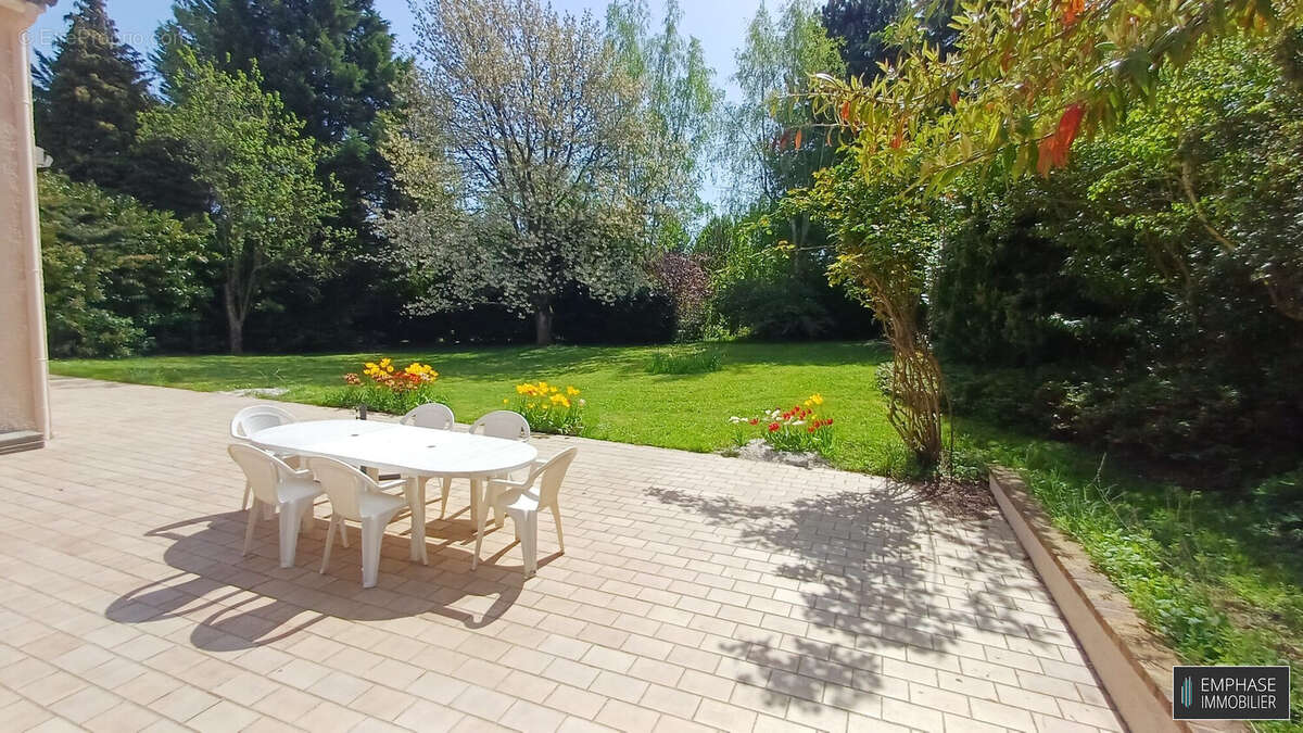 Maison à VILLENNES-SUR-SEINE