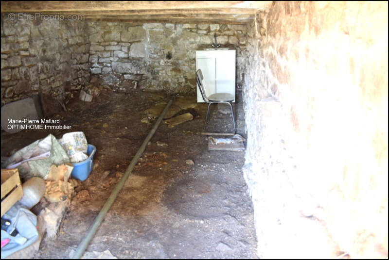 Maison à ROYERE-DE-VASSIVIERE