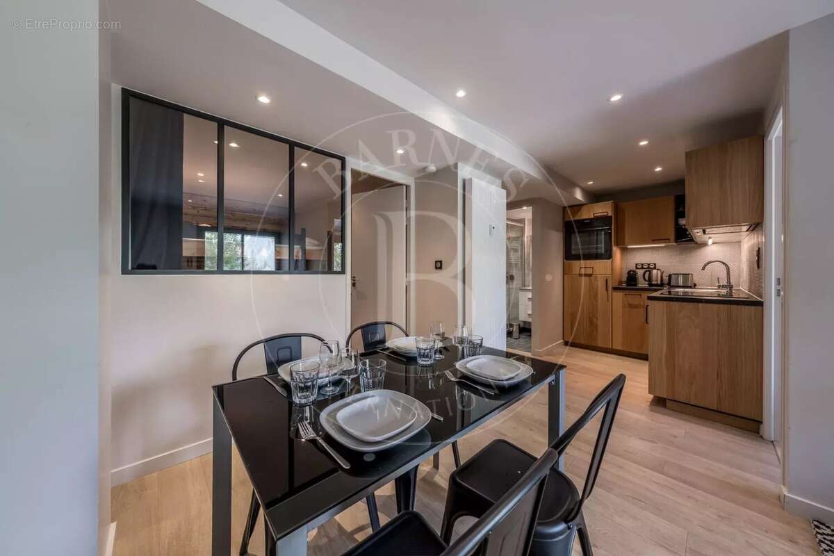 Appartement à LA PERRIERE