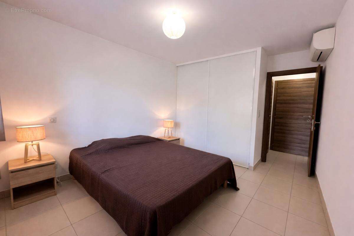 Appartement à PORTO-VECCHIO