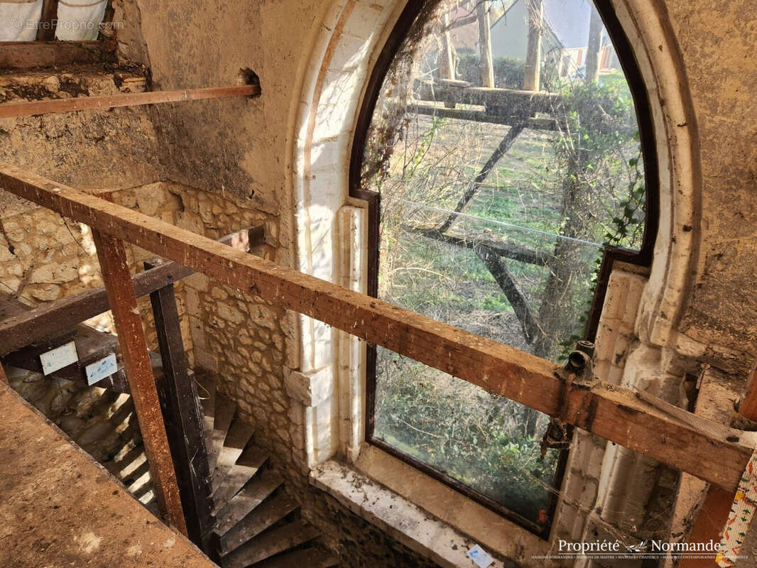 Maison à SAINT-SAMSON-DE-LA-ROQUE
