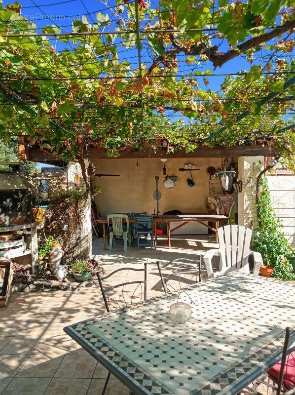 Maison à ROQUEMAURE