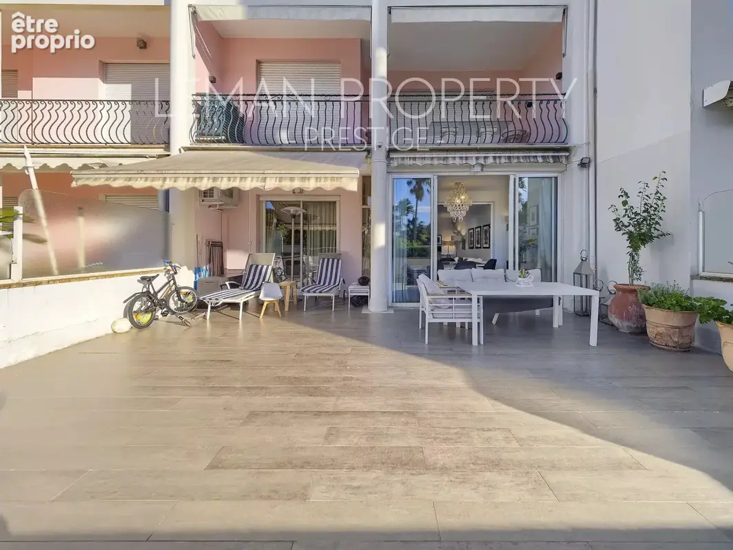 Cannes croisette - 3 pièces de 94,03 m2 - terrasse de 48 m2 - photo 15