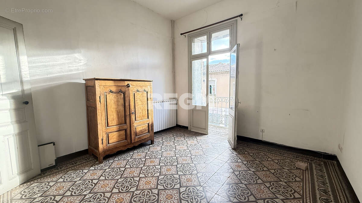 Appartement à LUNEL