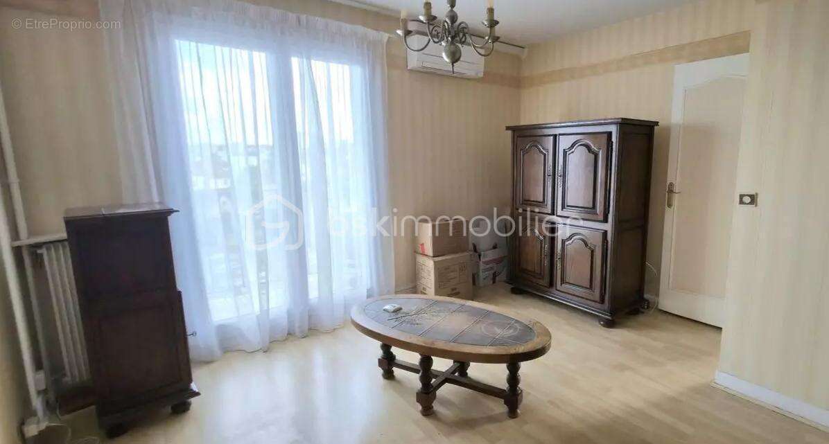 Appartement à POISSY