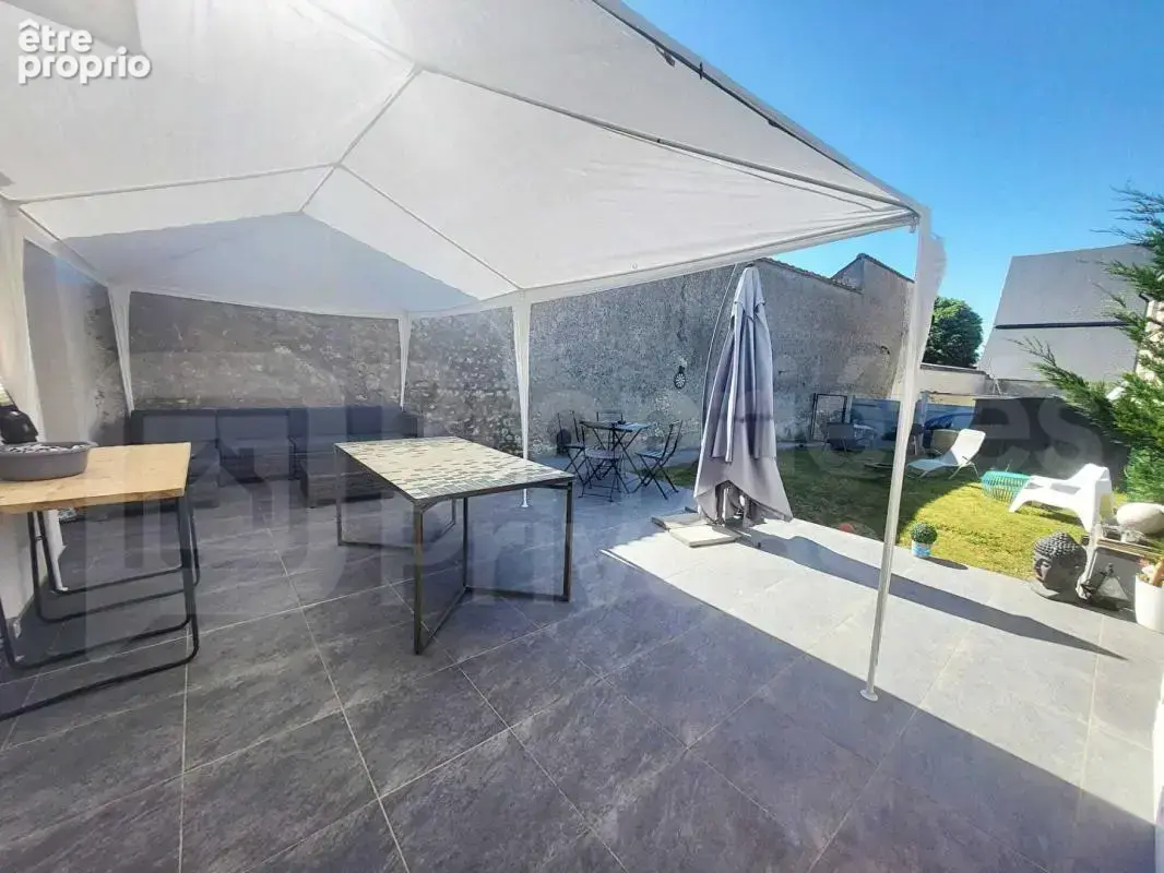 Coup de coeur pour cette maison rénovée, 3 chambres, jardin et stationnement - photo 15