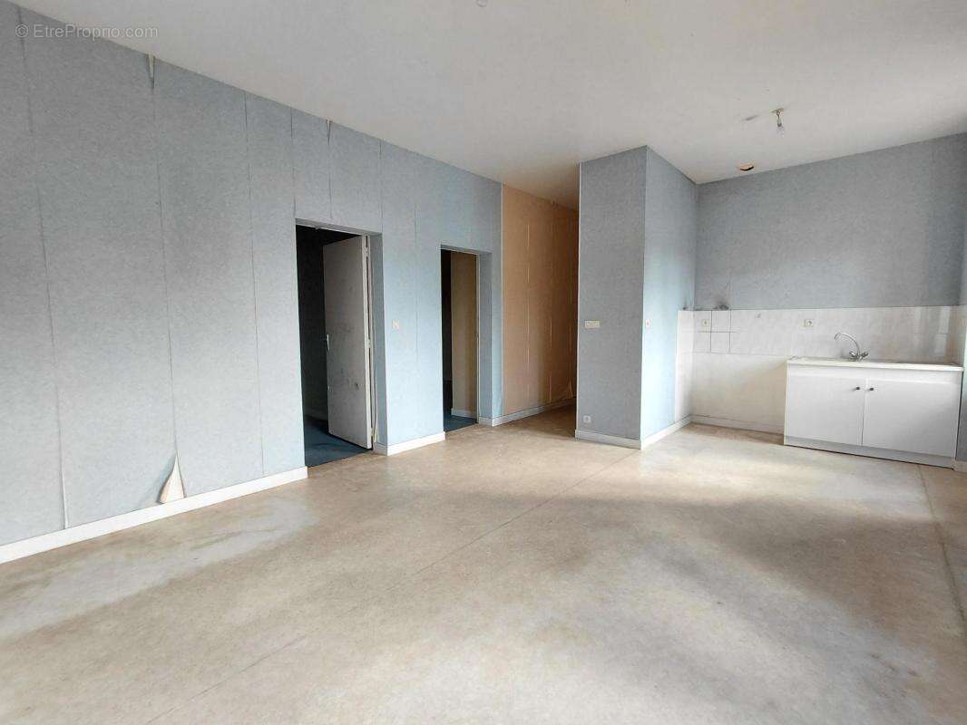 Appartement à COUPTRAIN