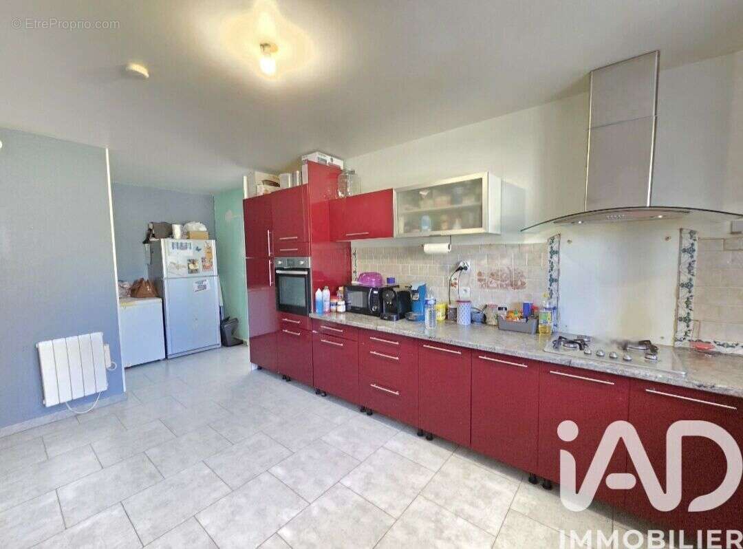 Photo 3 - Maison à ROMILLY-SUR-SEINE