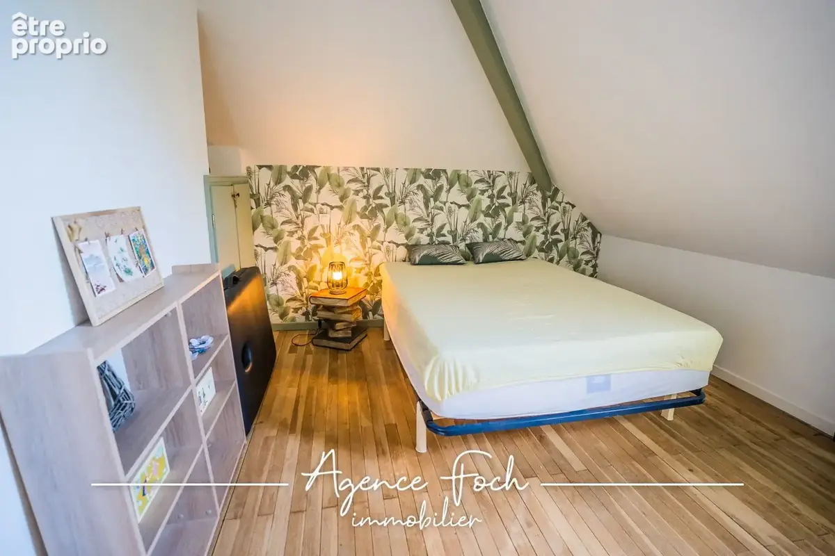 Maison 155 m² à Poueyferre  - photo 7