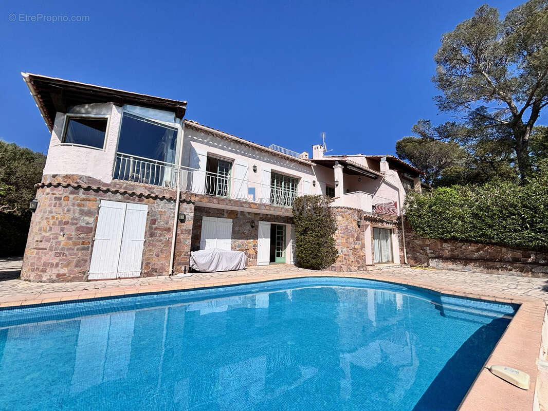 Maison à SAINT-RAPHAEL