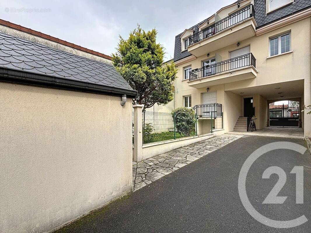 Photo 1 - Appartement à CHOISY-LE-ROI