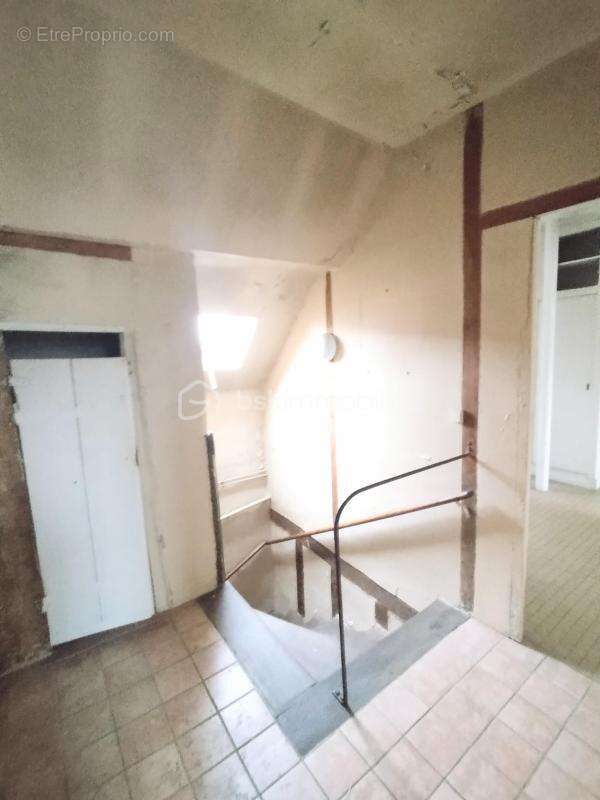 Maison à DAMMARIE-LES-LYS