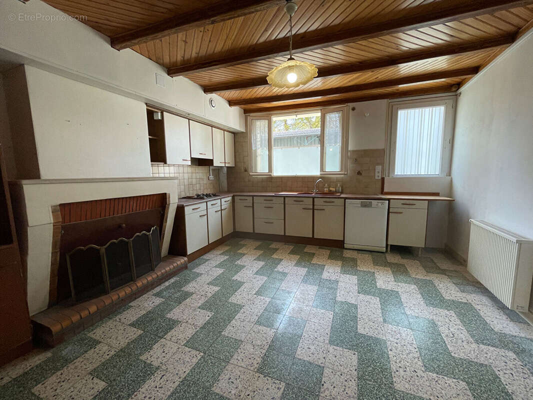Appartement à BREUILLET