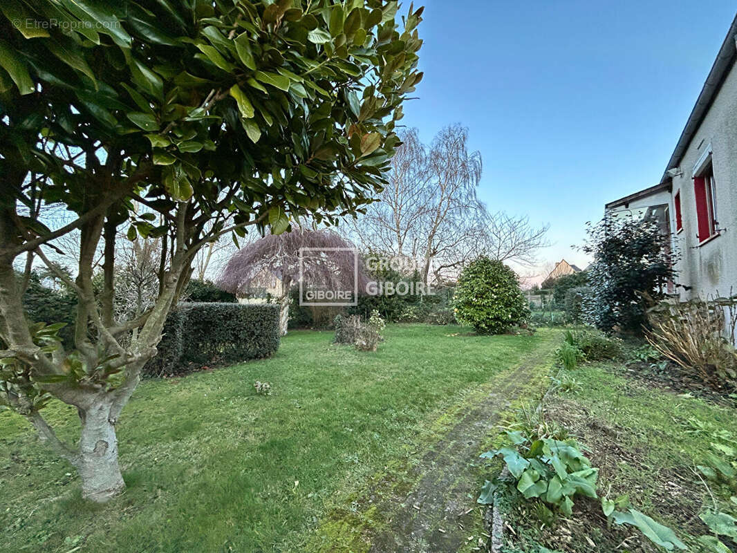 Maison à SAINT-BRIAC-SUR-MER