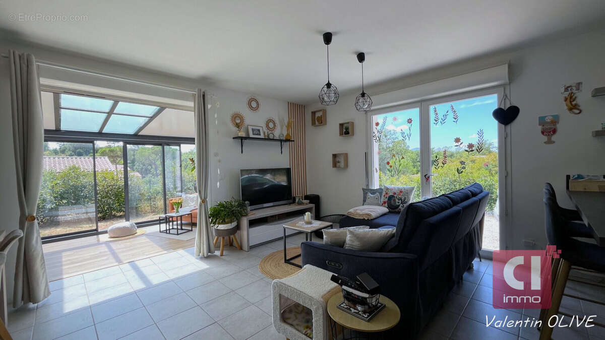 Maison à CAMPS-LA-SOURCE