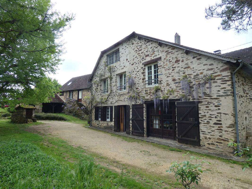 Maison à PAYZAC