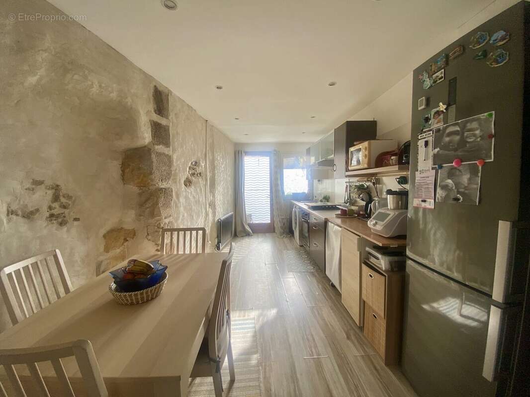 cuisine  - Appartement à EPERNON