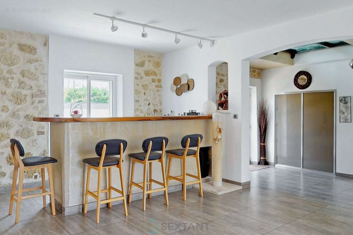 Istres - coup de cur  villa contemporaine d'exception avec piscine - photo 14