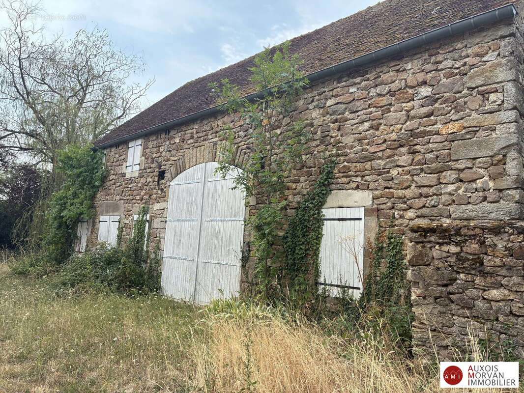 Maison 123 m² à Montberthault  - photo 5