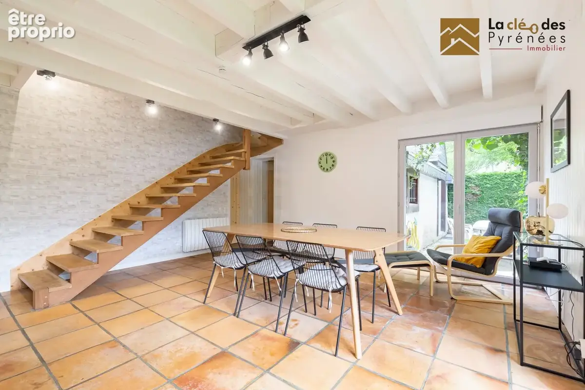 Maison 5 pièces 98 m² à vendre à Saint-Lary-Soulan (65170) - photo 2