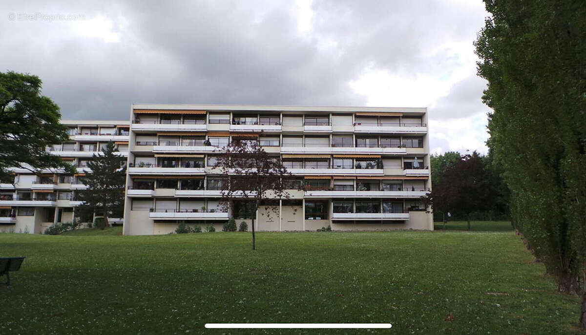 Appartement à BLANQUEFORT