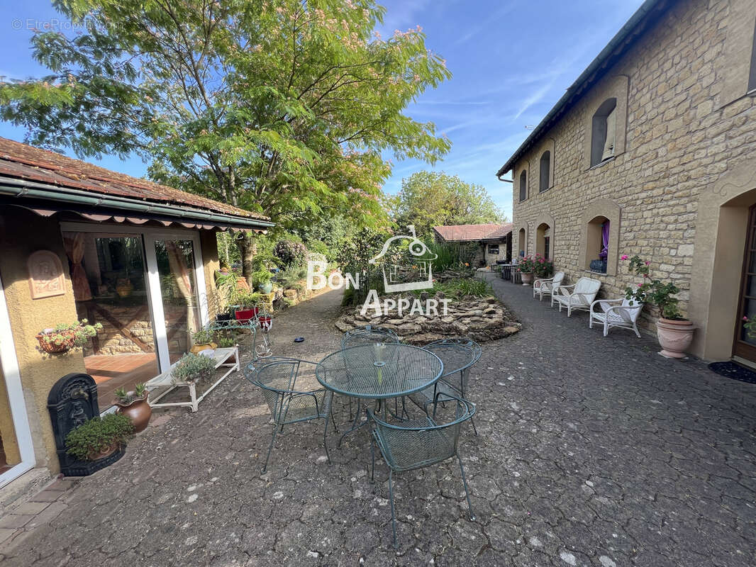 Maison en pierre 130 m2 sur 1 ha - à 30 minutes du Luxembourg entre Longwy et Longuyon - photo 6