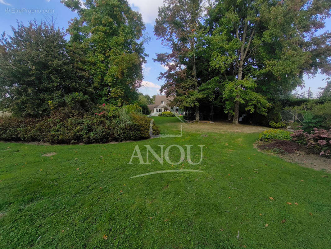 Maison à ILLIERS-COMBRAY