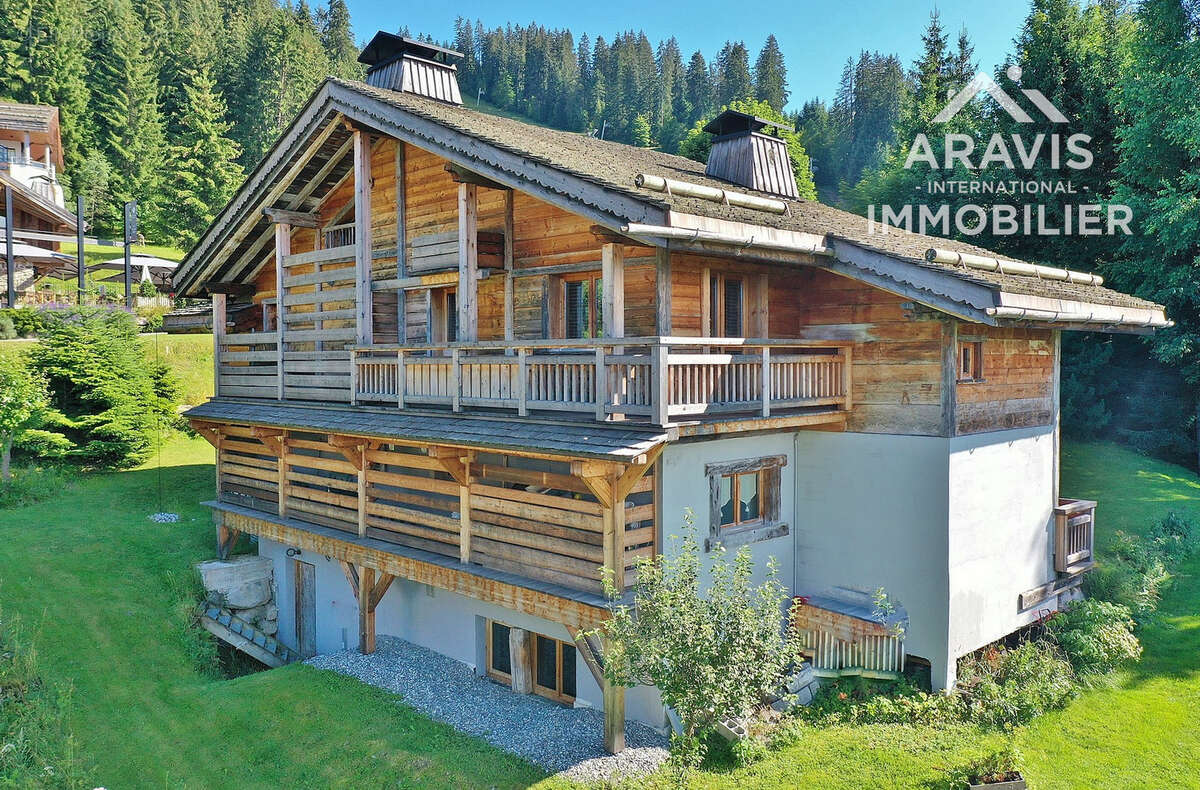 Maison à ARACHES-LA-FRASSE