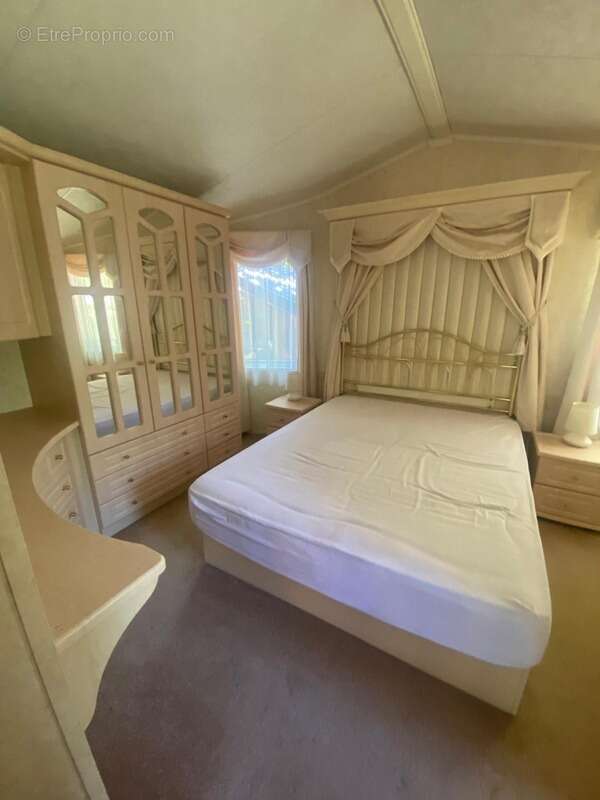 Maison à DARVAULT