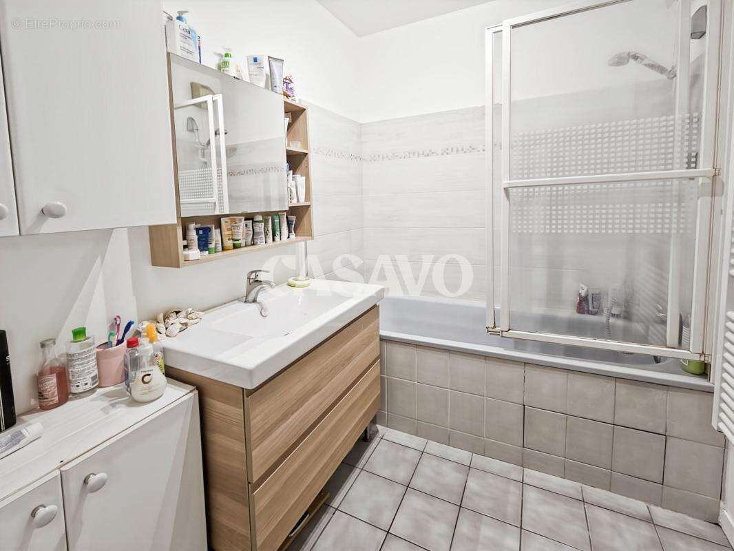 Appartement à BEAUCHAMP