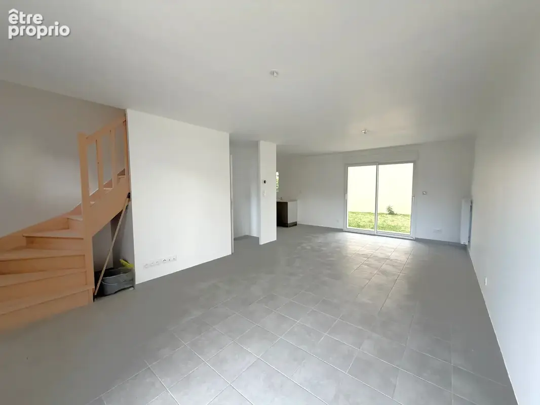 Maison neuve 3 chambres à 2 mn d'Anet Accès rapide N12 et A13 - photo 2