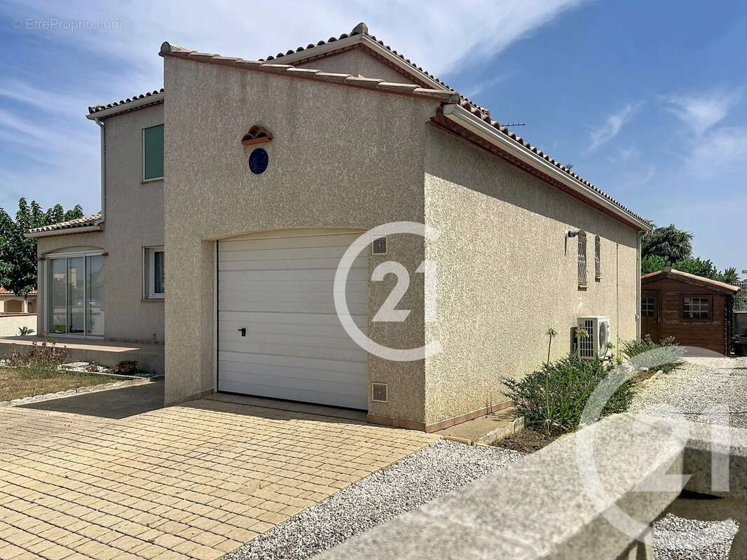 Maison 4 pièces 108 m² à vendre à Saint-Cyprien (66750) - photo 7