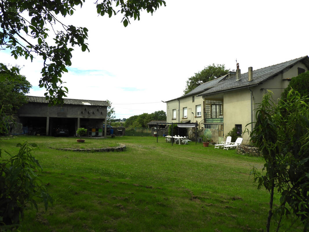 Maison à LA FOUILLADE