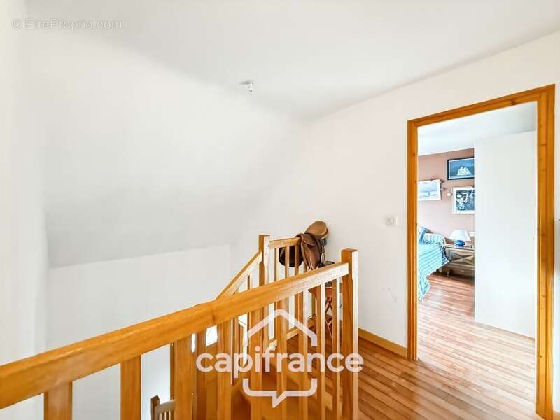 Maison à NOYAL-PONTIVY