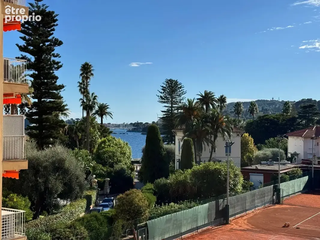 Centre - Grand Studio - Terrasse 12M2 - Vue mer - photo 1