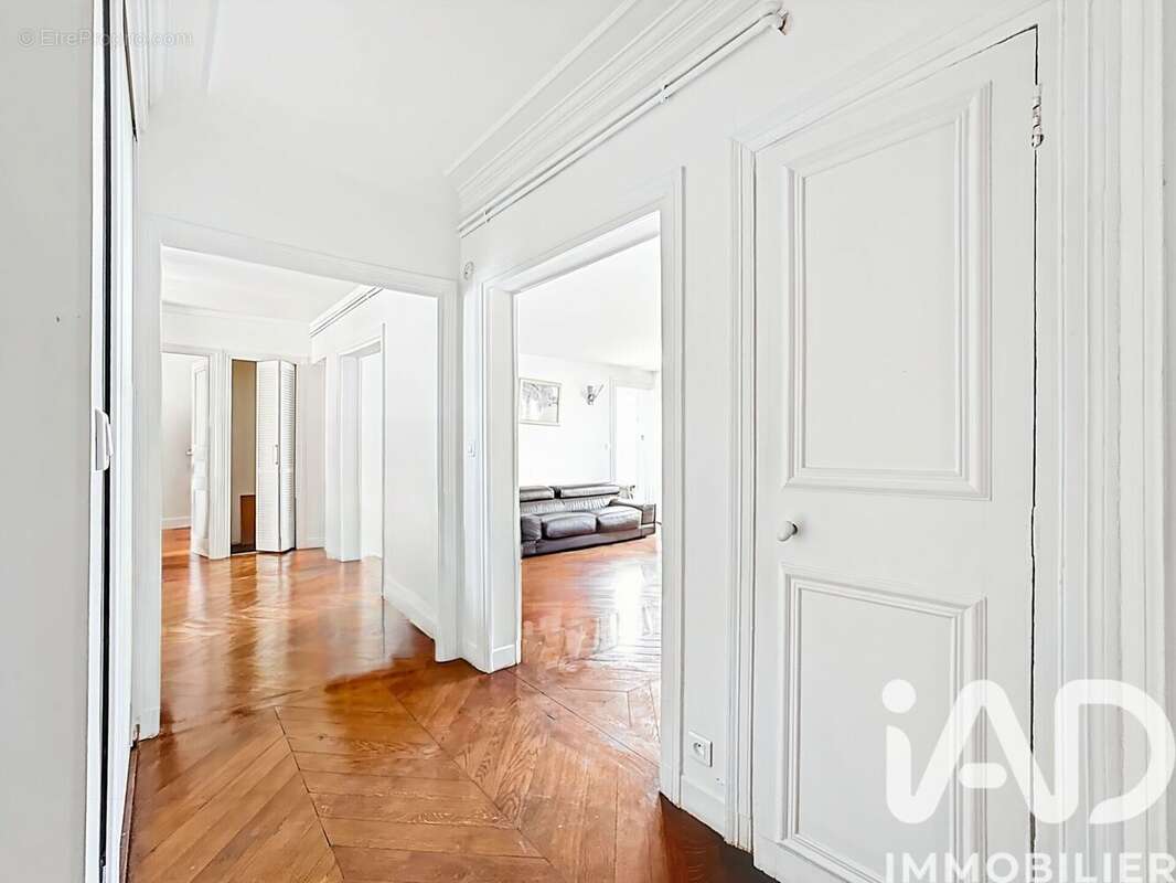 Photo 7 - Appartement à PARIS-9E