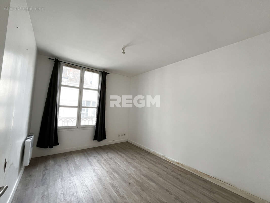 Appartement à FONTAINEBLEAU