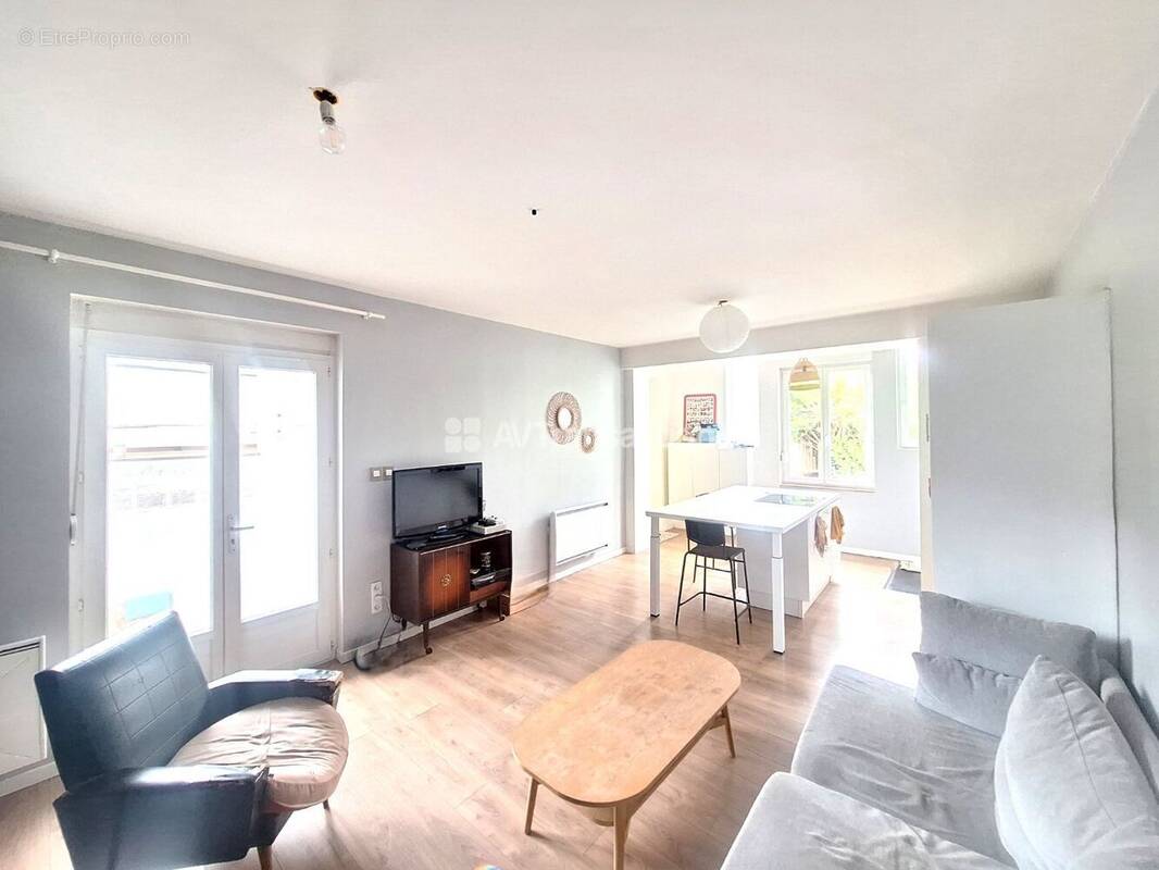 Maison à VAULX-EN-VELIN