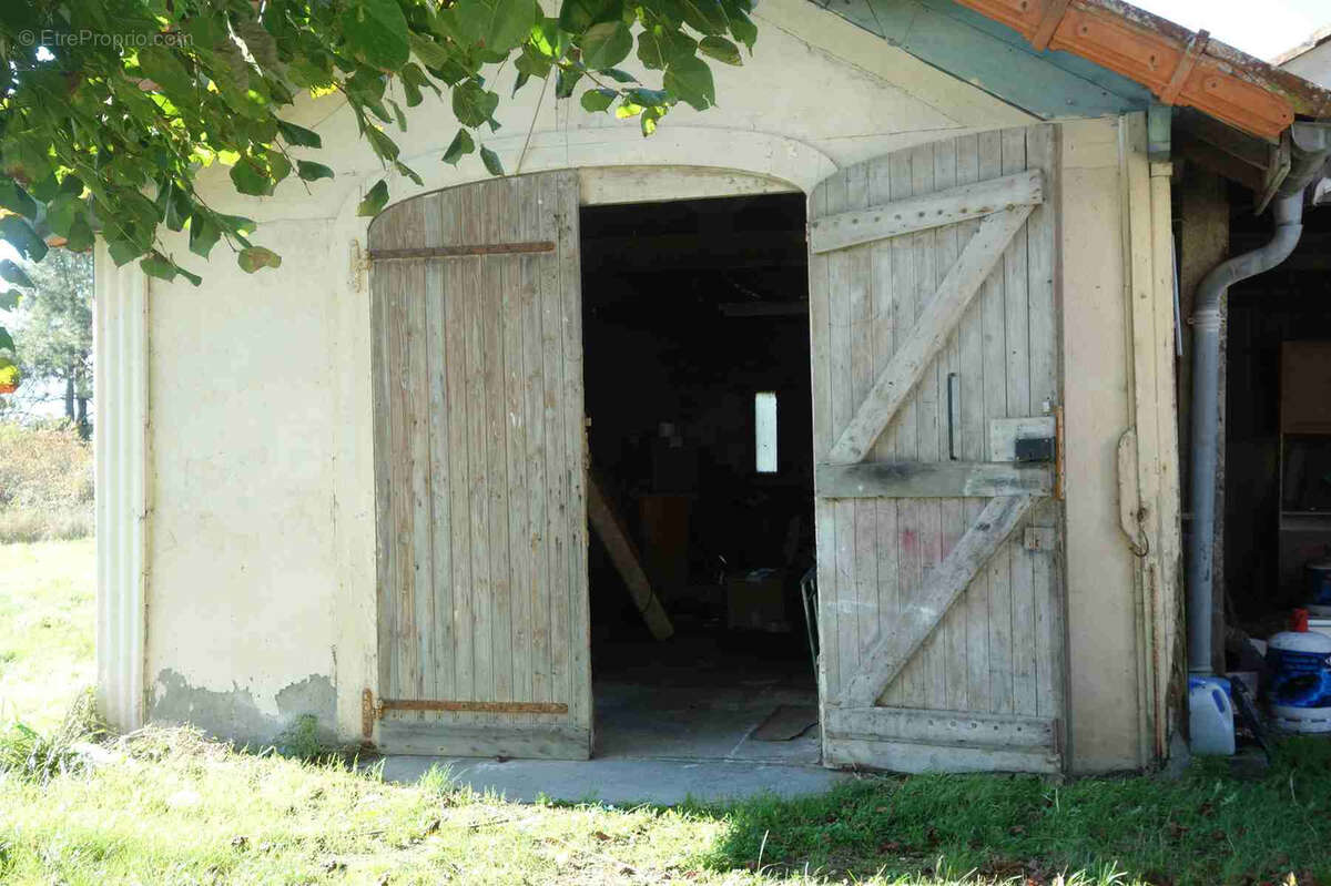 Maison à SAINT-CIERS-DE-CANESSE